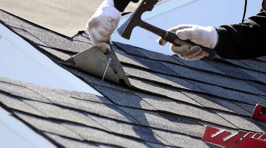Professional gutter cleaning in Chetek, WI